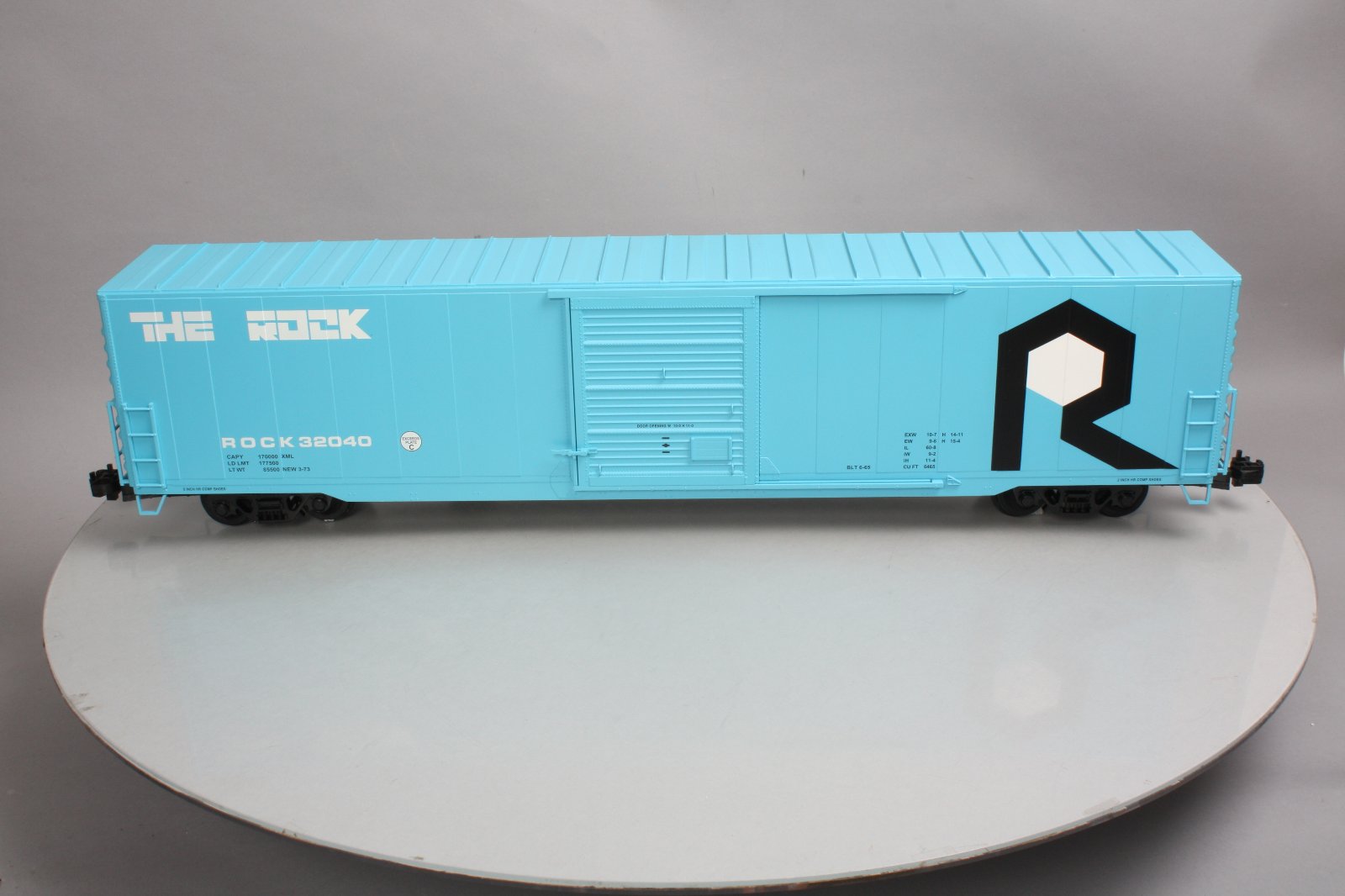 USA Trains R19421A Rock Island 60Ft Boxcar - Metal Wheels