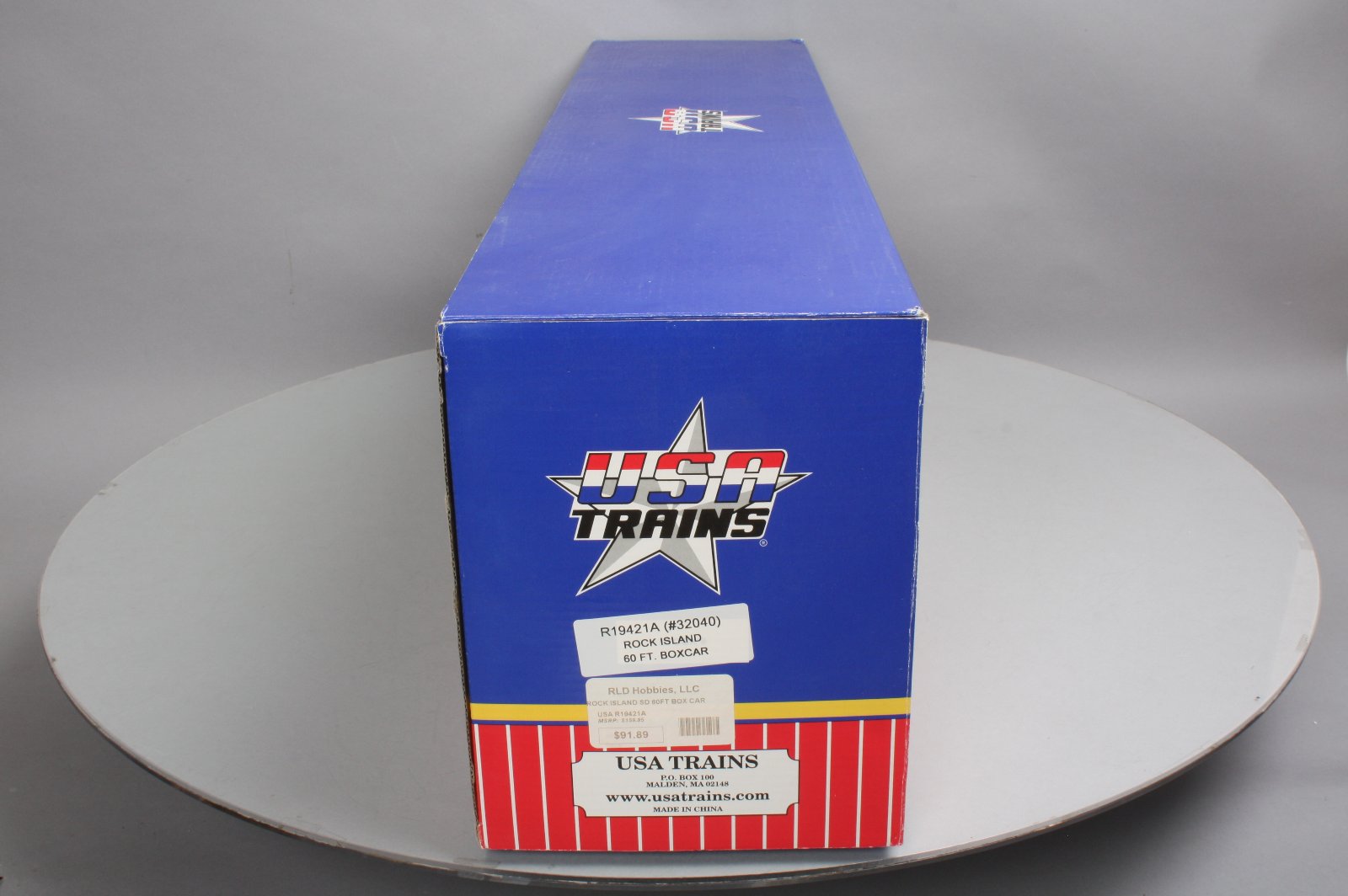 USA Trains R19421A Rock Island 60Ft Boxcar - Metal Wheels