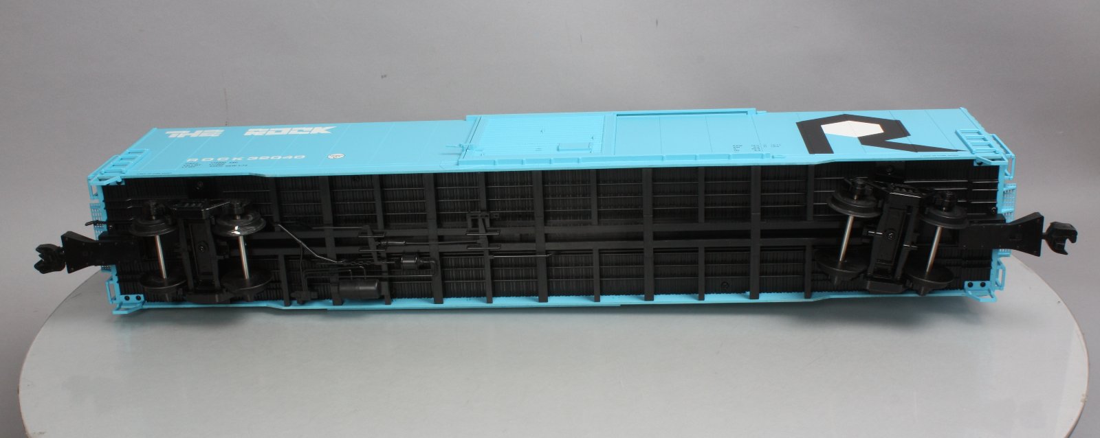 USA Trains R19421A Rock Island 60Ft Boxcar - Metal Wheels