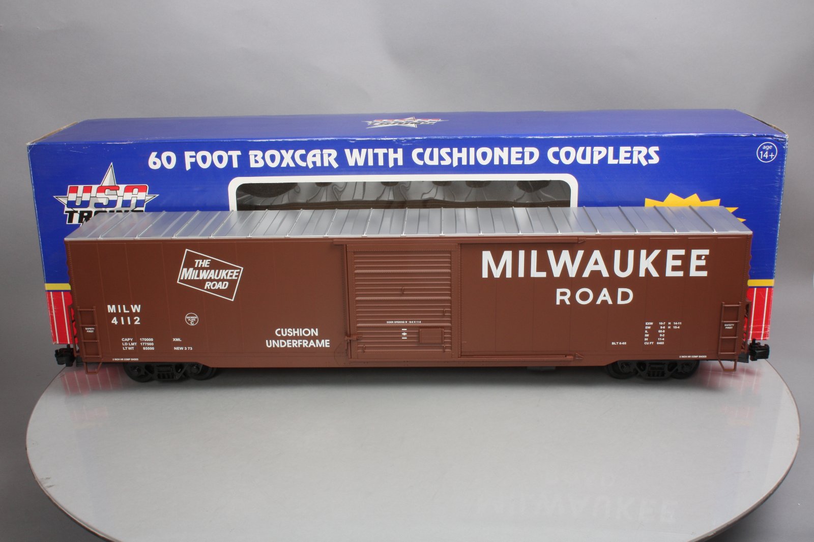 USA Trains R19418A G Milwaukee Road 60 ft Boxcar - Metal Wheels