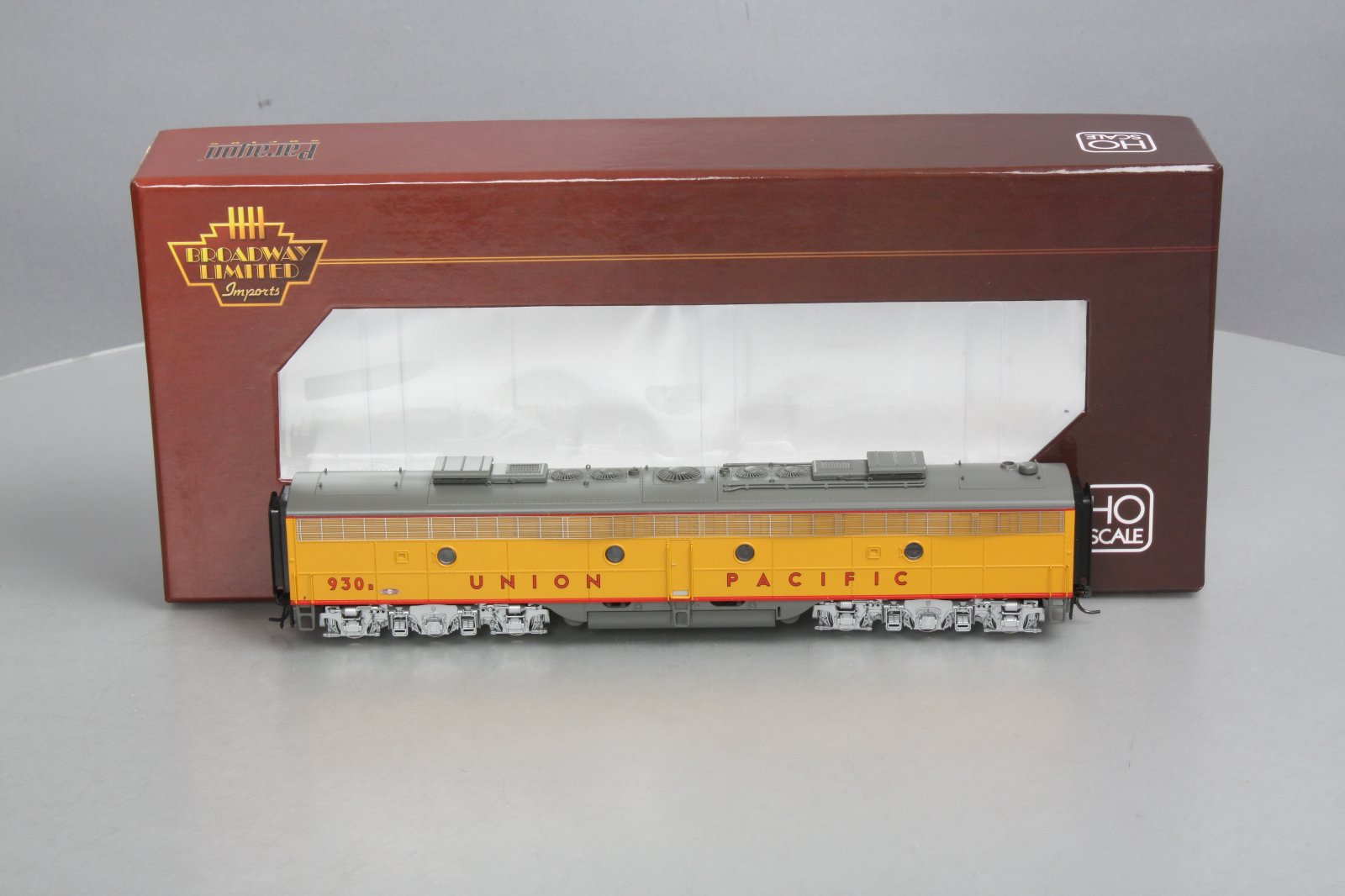 Broadway Limited 331 HO Union Pacific EMD E8B Diesel Locomotive DCC/Sound #930B
