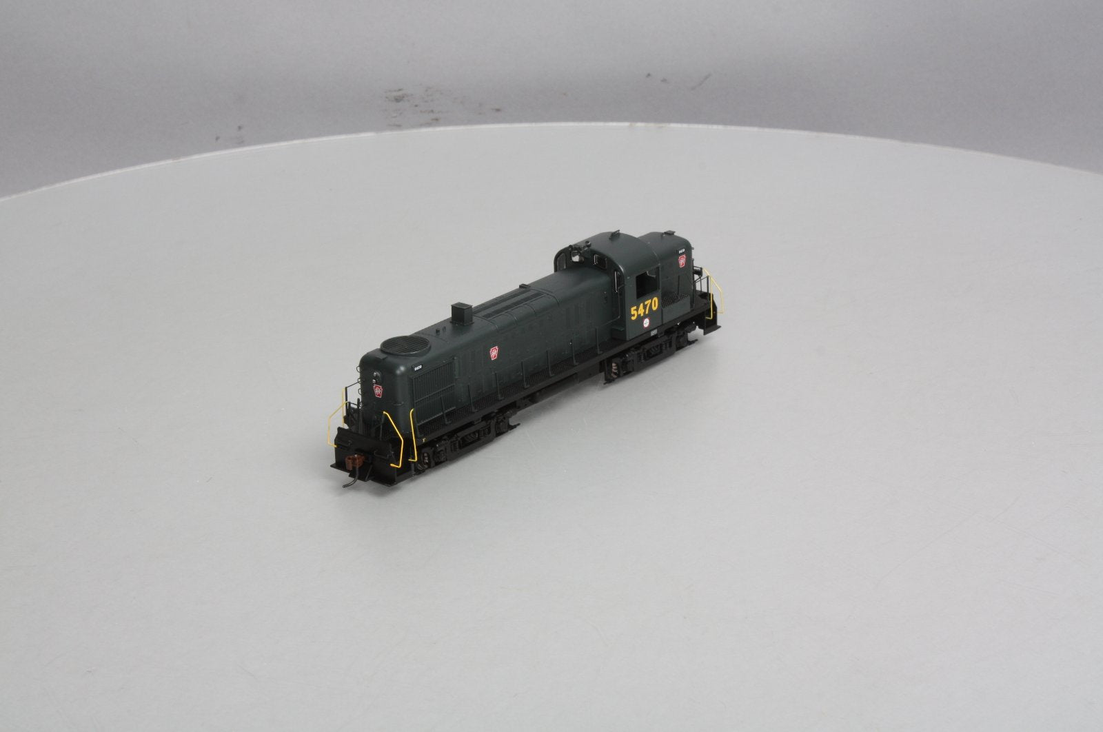 Athearn 94125 HO Pennsylvania Railroad Alco RS-3 Diesel Locomotive #5470