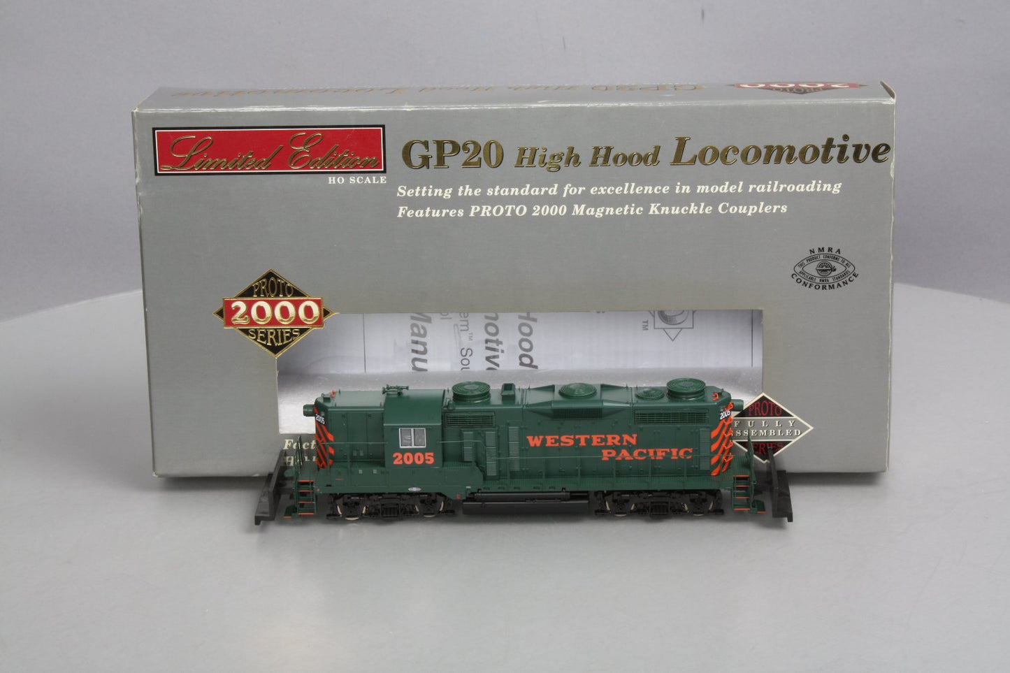 Proto 2000 920-31920 HO Western Pacific EMD GP20 #2005 w/DCC, Sound Diesel Loco