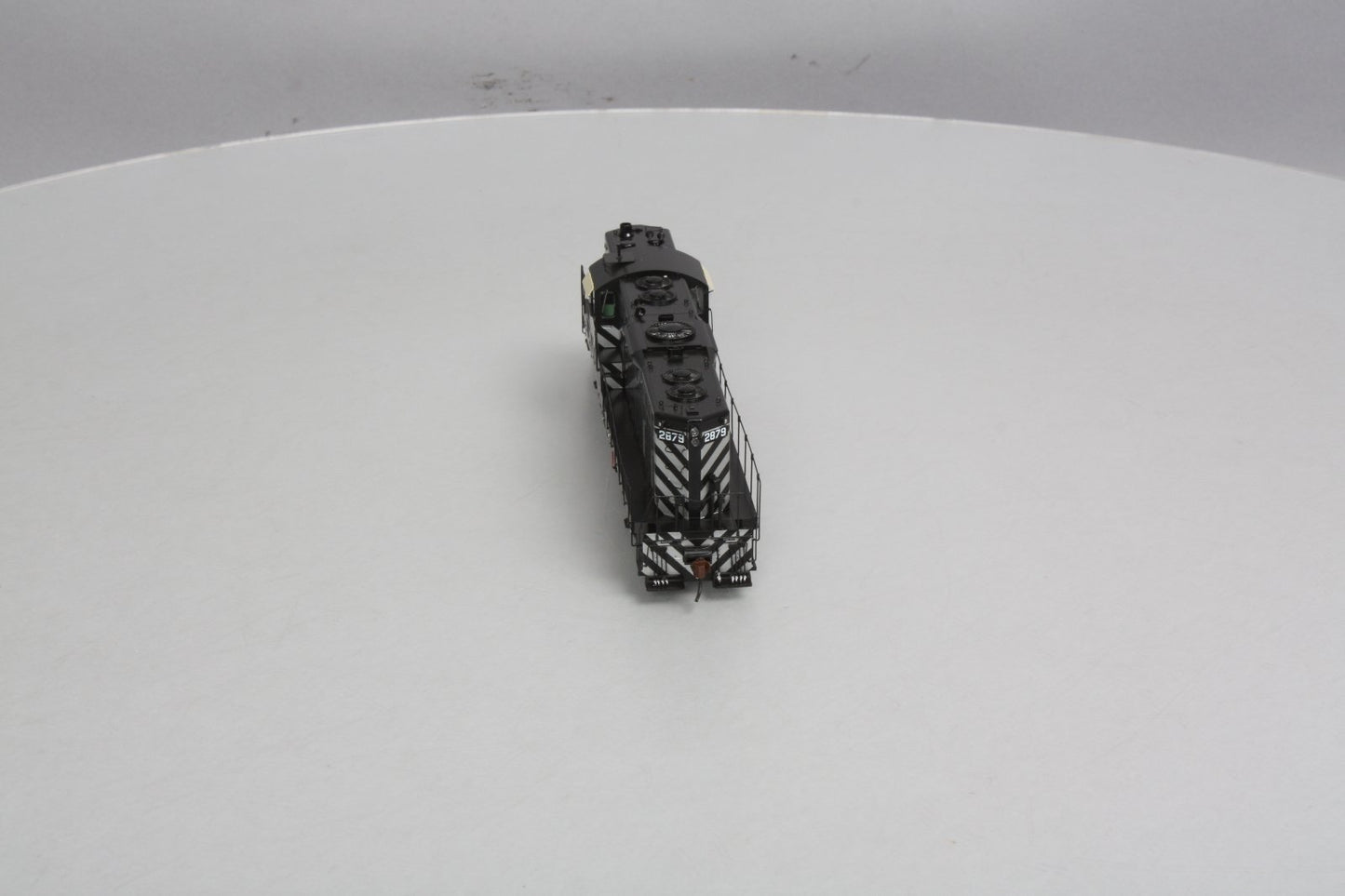 Athearn G62633 HO Santa Fe EMD GP7 Dual Service with DCC & Sound #2879
