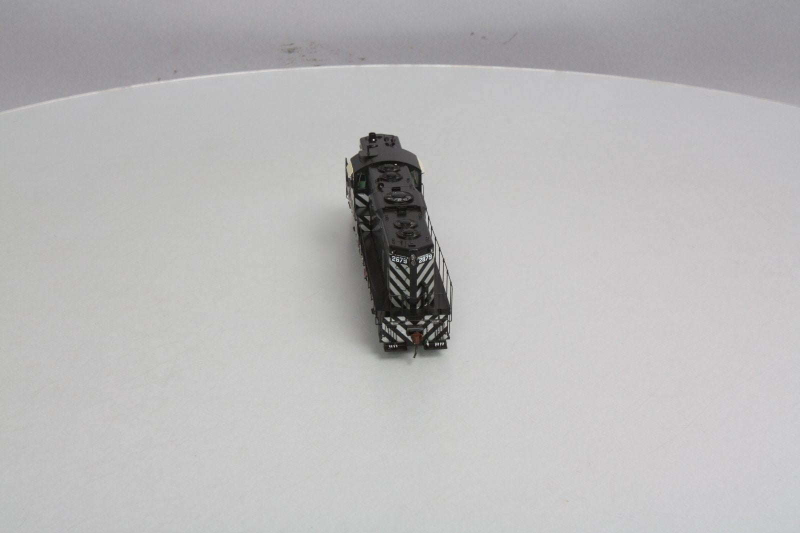 Athearn G62633 HO Santa Fe EMD GP7 Dual Service with DCC & Sound #2879