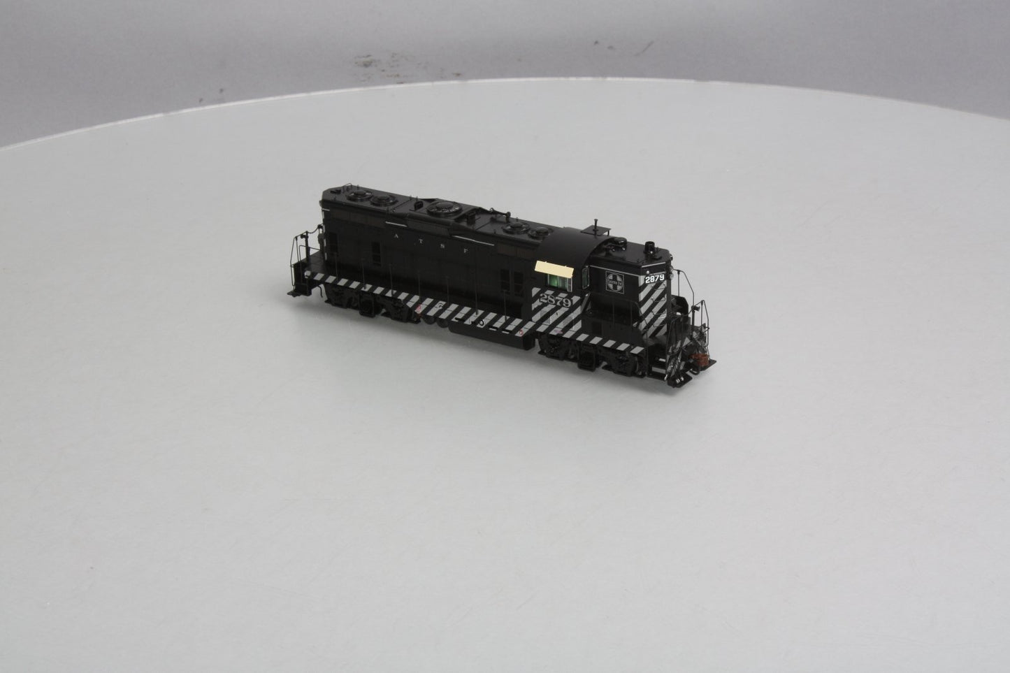 Athearn G62633 HO Santa Fe EMD GP7 Dual Service with DCC & Sound #2879