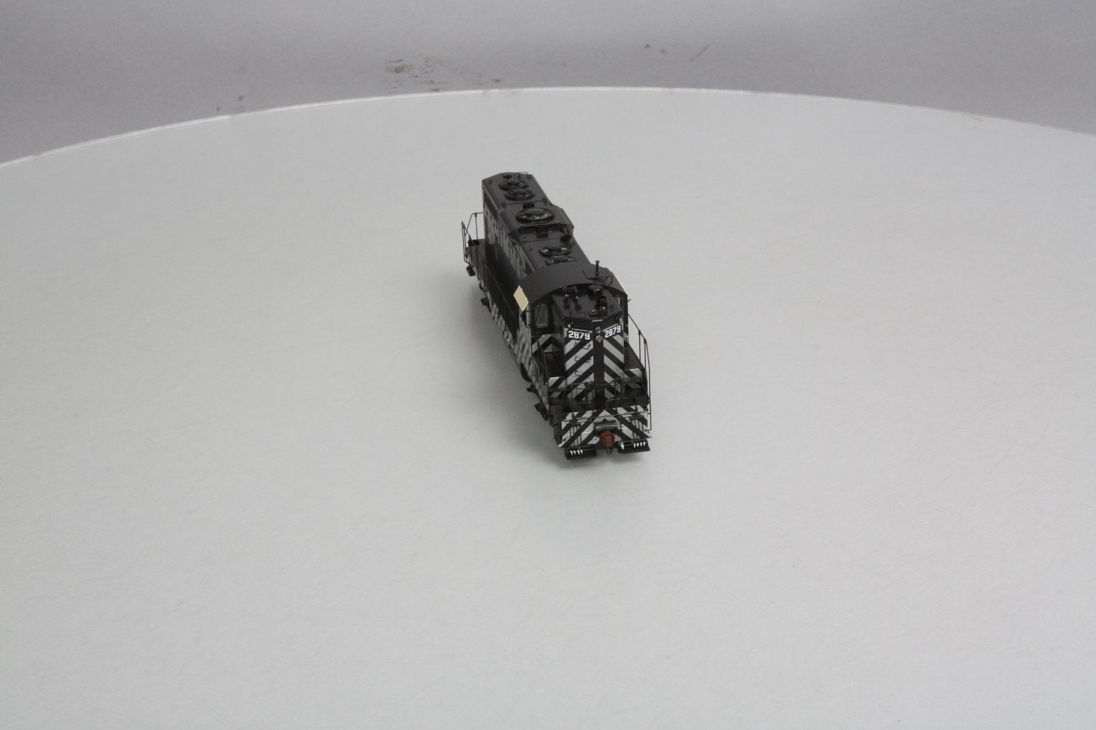 Athearn G62633 HO Santa Fe EMD GP7 Dual Service with DCC & Sound #2879