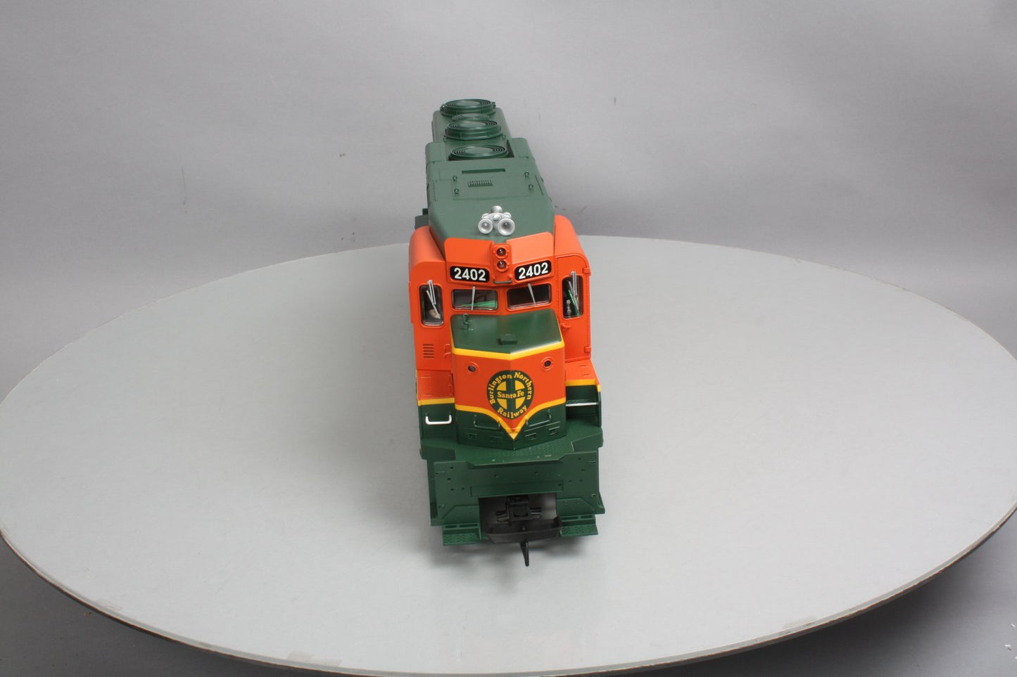 USA Trains R22468 BNSF GP30 Diesel Locomotive