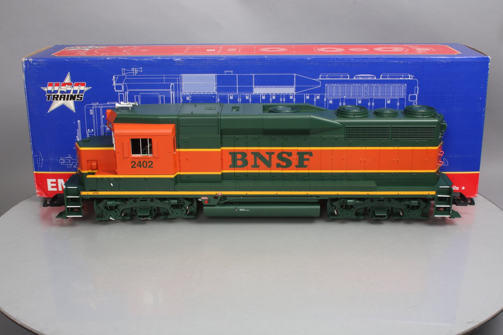 USA Trains R22468 BNSF GP30 Diesel Locomotive