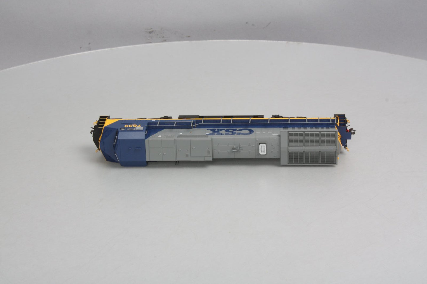 Atlas 9613 HO CSX Master Series Gold GE Dash 8-40CW #7839 w/DCC, Sound