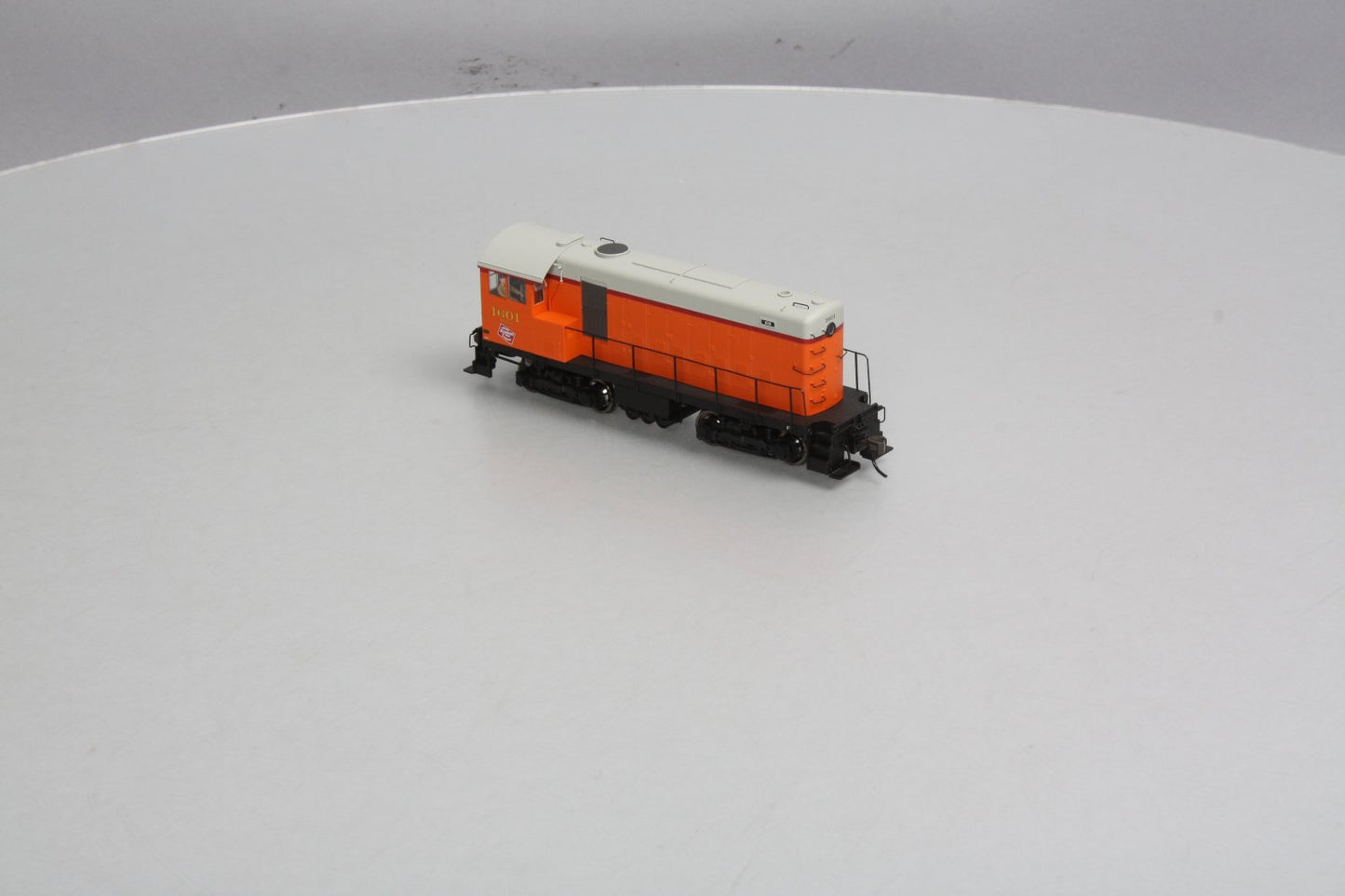 Atlas 10000801 HO Milwaukee Road Alco HH600/660 with DC & Sound #1601