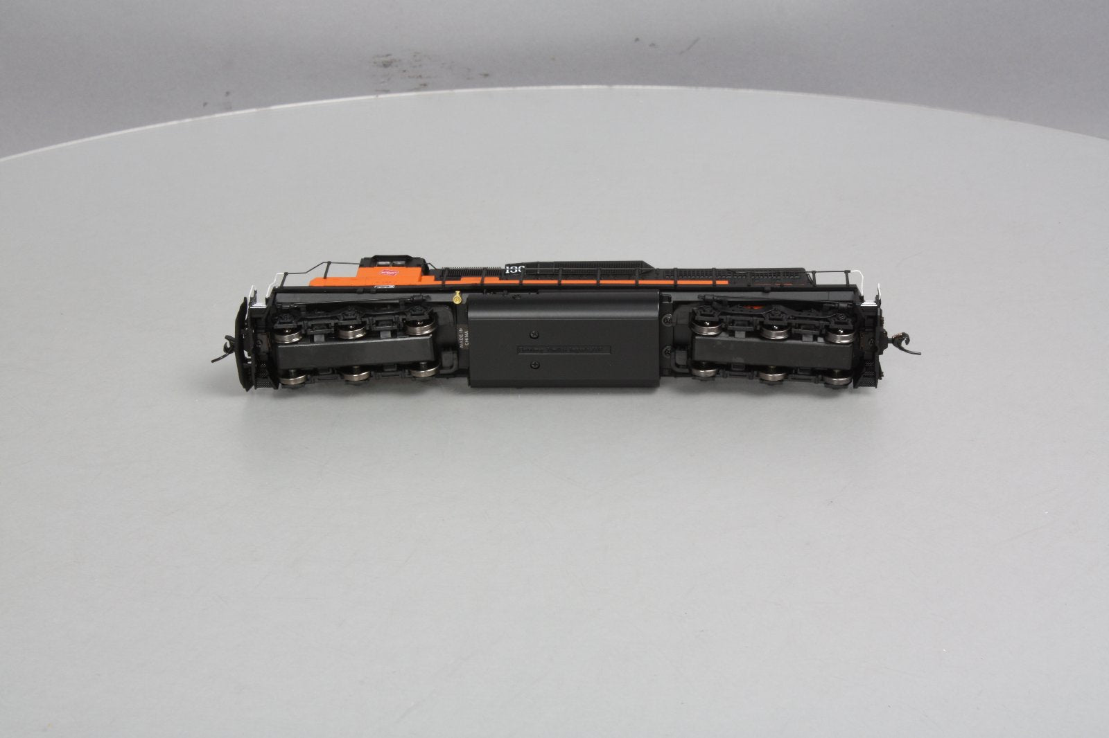 Broadway Limited 5011 HO MILW EMD SD40-2 Low Hood Diesel Locomotive w/Sound #136