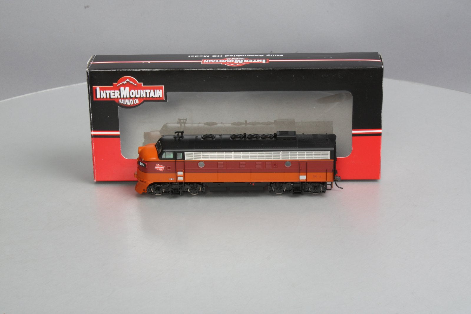 InterMountain 49075S HO Milwaukee Road F-7A Unit Diesel Locomotive with Sound