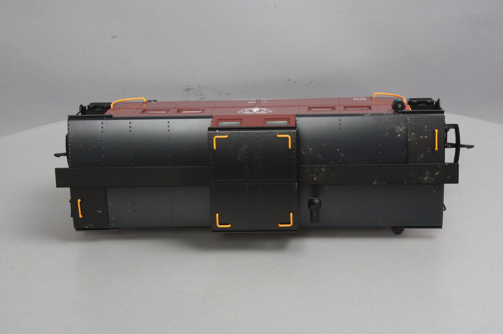 USA Trains 12154 G Scale Boston & Maine Center Cupola Caboose - Metal Wheels