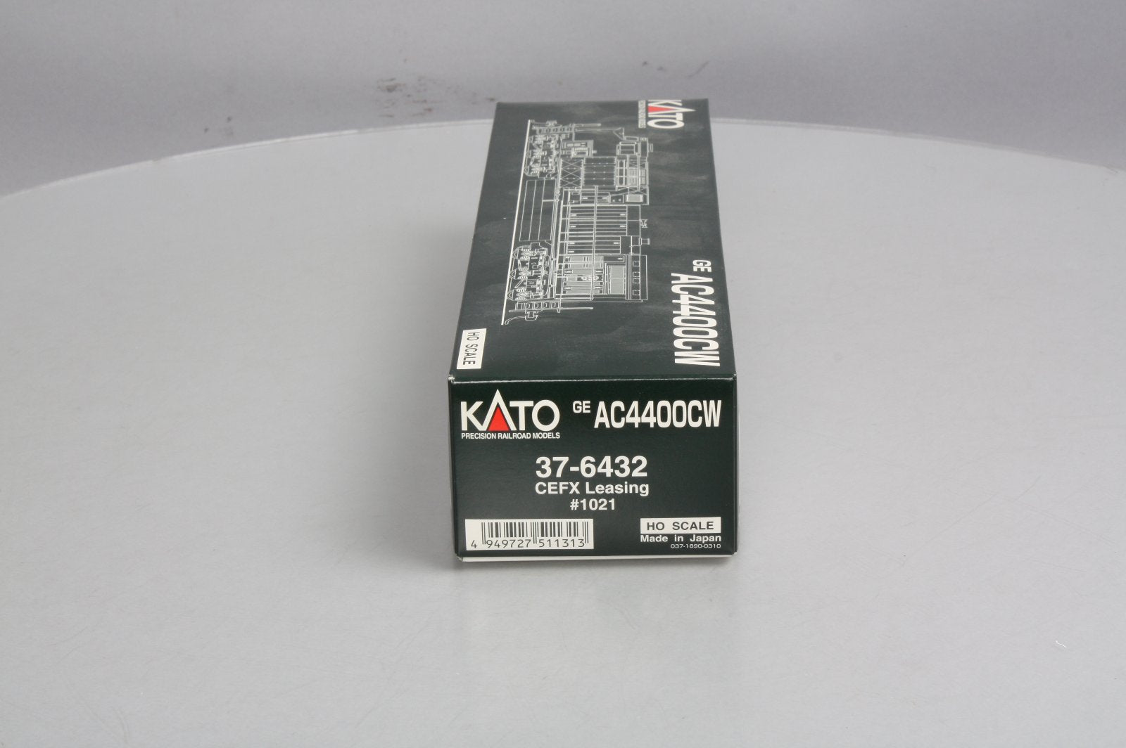 Kato 37-6432 HO Scale CEFX AC4400CW Diesel Locomotive #1021