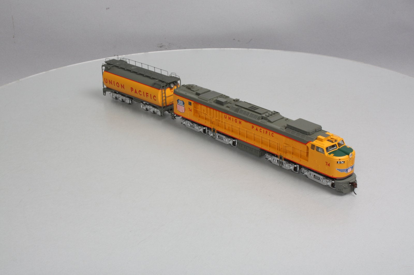 Athearn 88669 HO Union Pacific Veranda Gas Turbine Diesel Loco W/Tender # 74