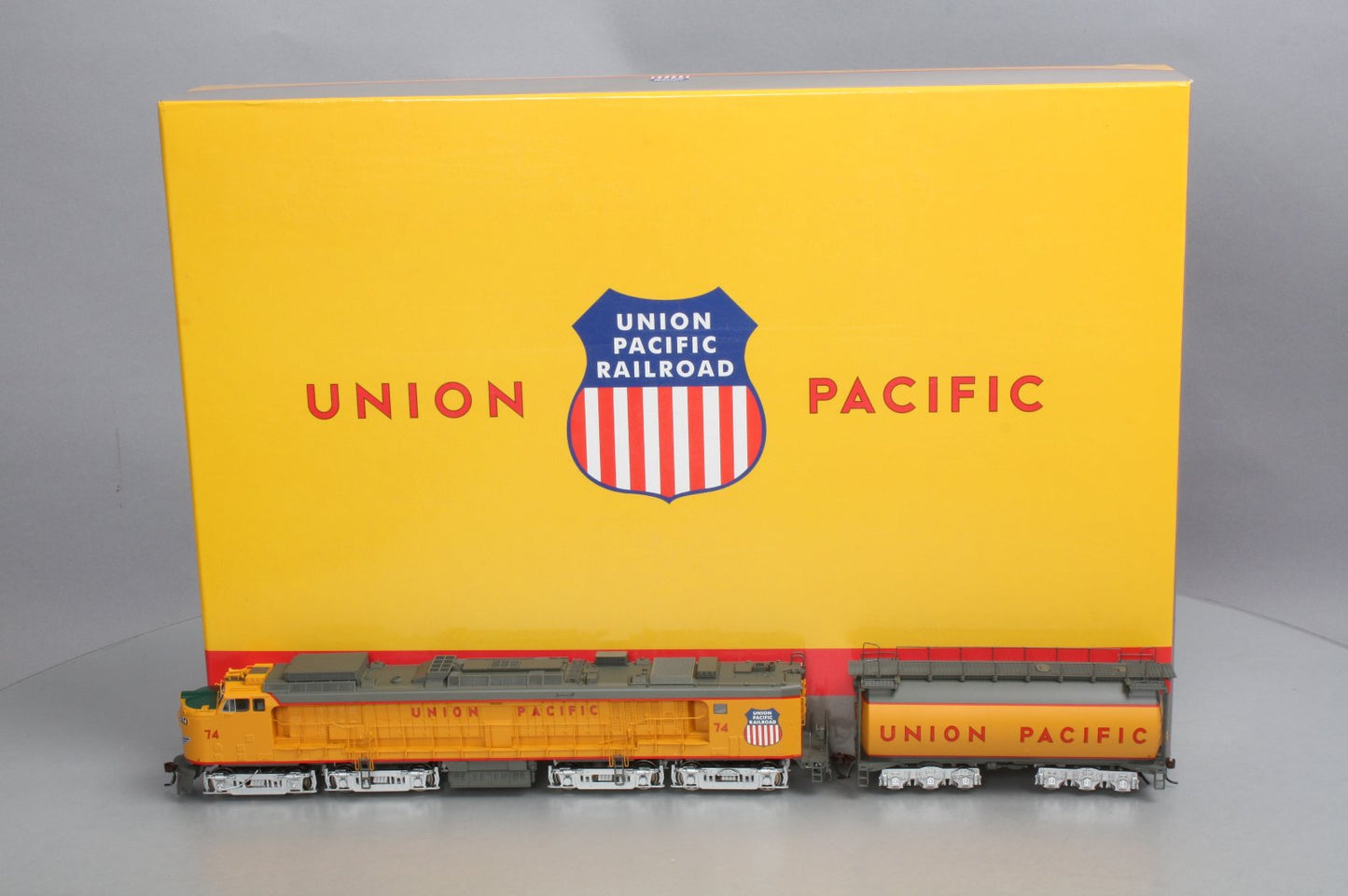 Athearn 88669 HO Union Pacific Veranda Gas Turbine Diesel Loco W/Tender # 74