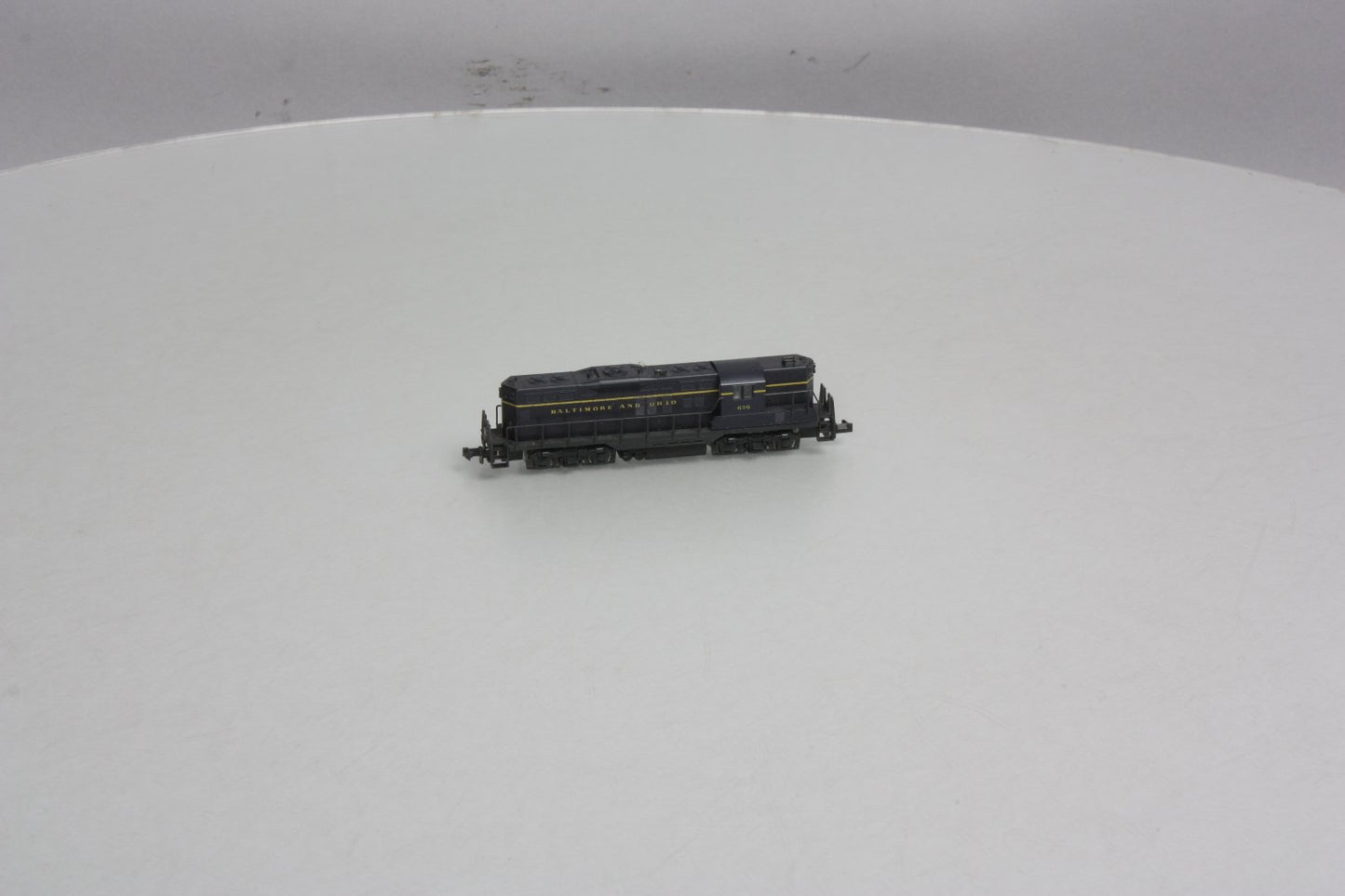 Atlas 4431 N Baltimore & Ohio RS-3 Diesel Locomotive #676