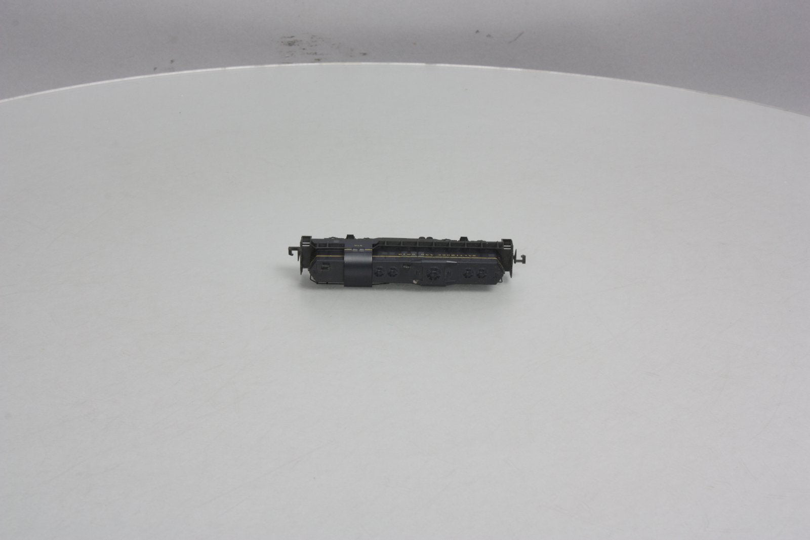 Atlas 4431 N Baltimore & Ohio RS-3 Diesel Locomotive #676