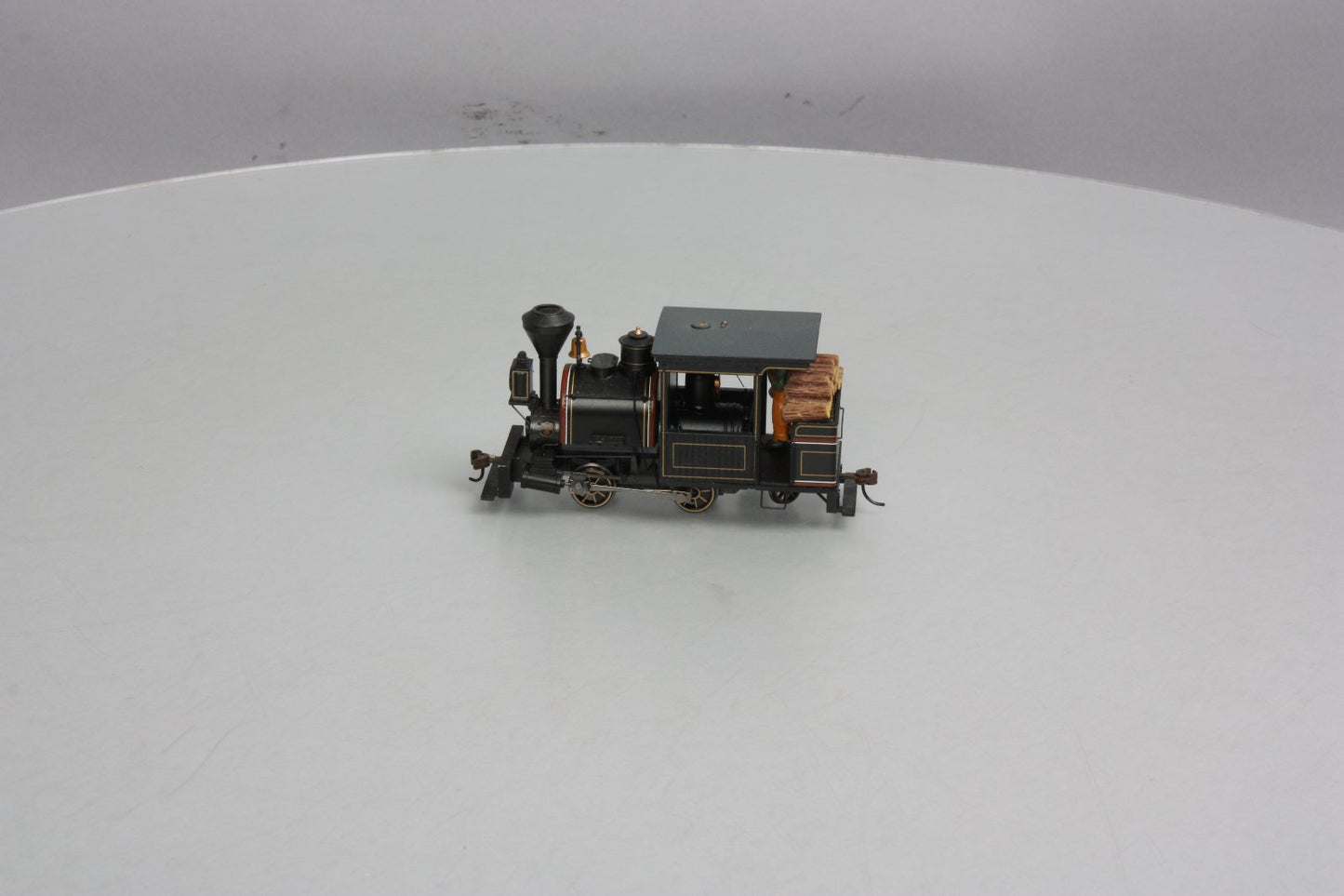 Bachmann 28202 On30 Painted & Unlettered 0-4-2 Porter w/DCC, Sound Steam Loco