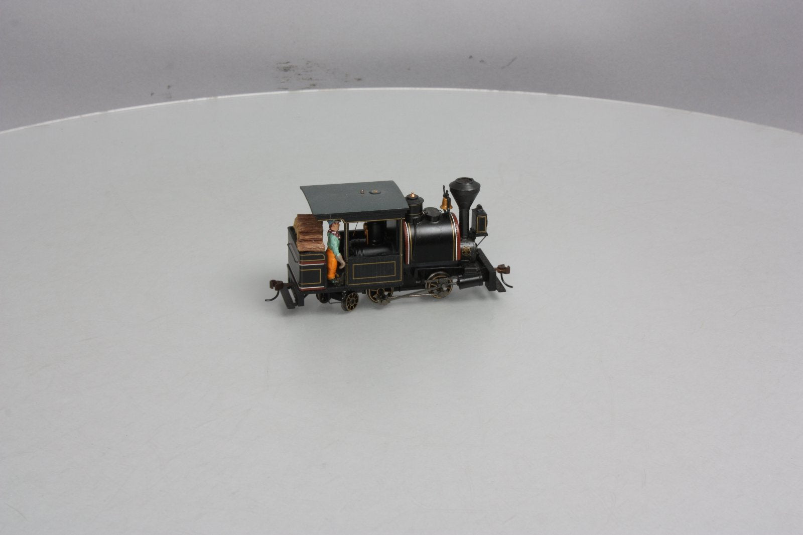 Bachmann 28202 On30 Painted & Unlettered 0-4-2 Porter w/DCC, Sound Steam Loco