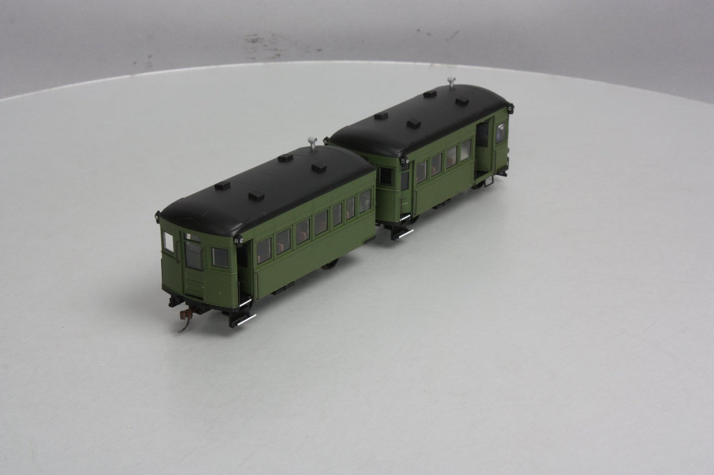 Bachmann 28498 On30 Painted & Unlettered Railbus & Trailer w/DCC