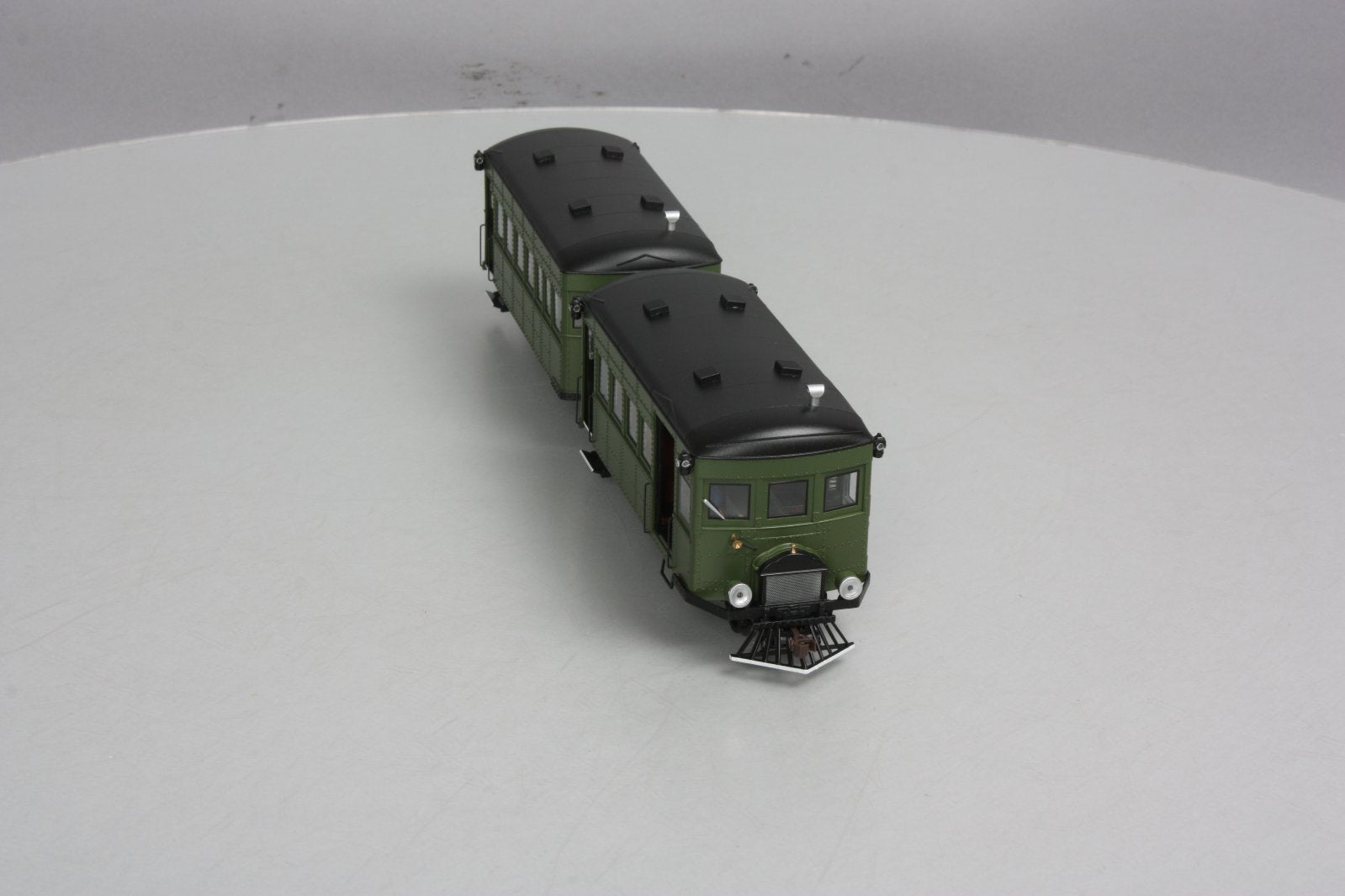 Bachmann 28498 On30 Painted & Unlettered Railbus & Trailer w/DCC