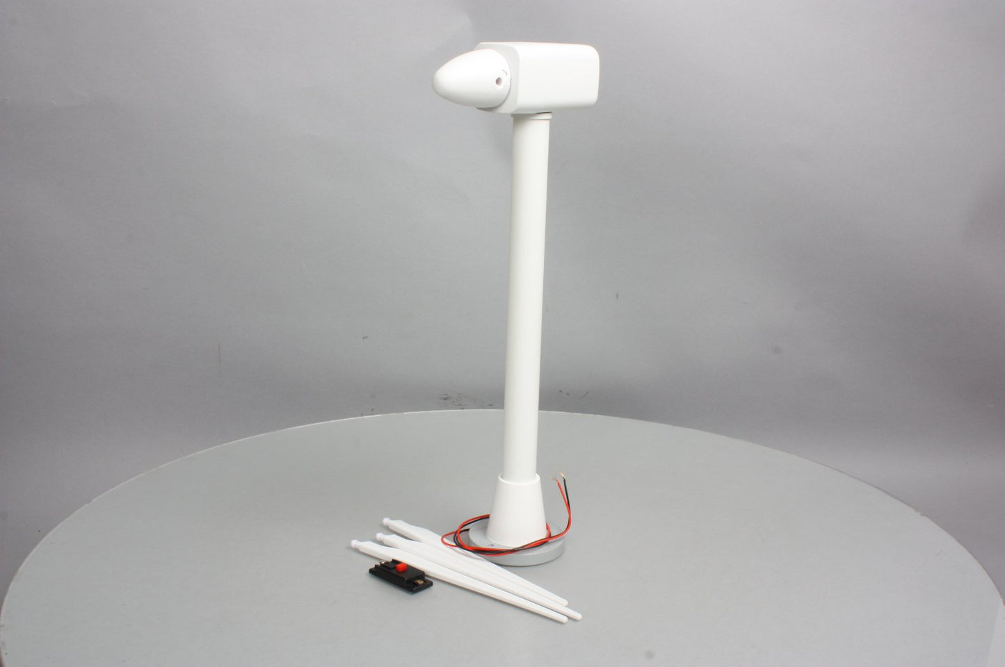 Lionel 6-37985 Operating Wind Turbine