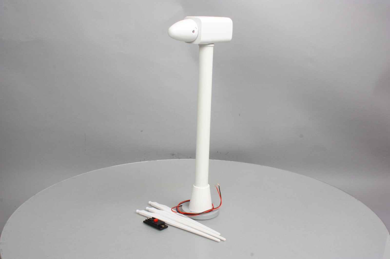 Lionel 6-37985 Operating Wind Turbine