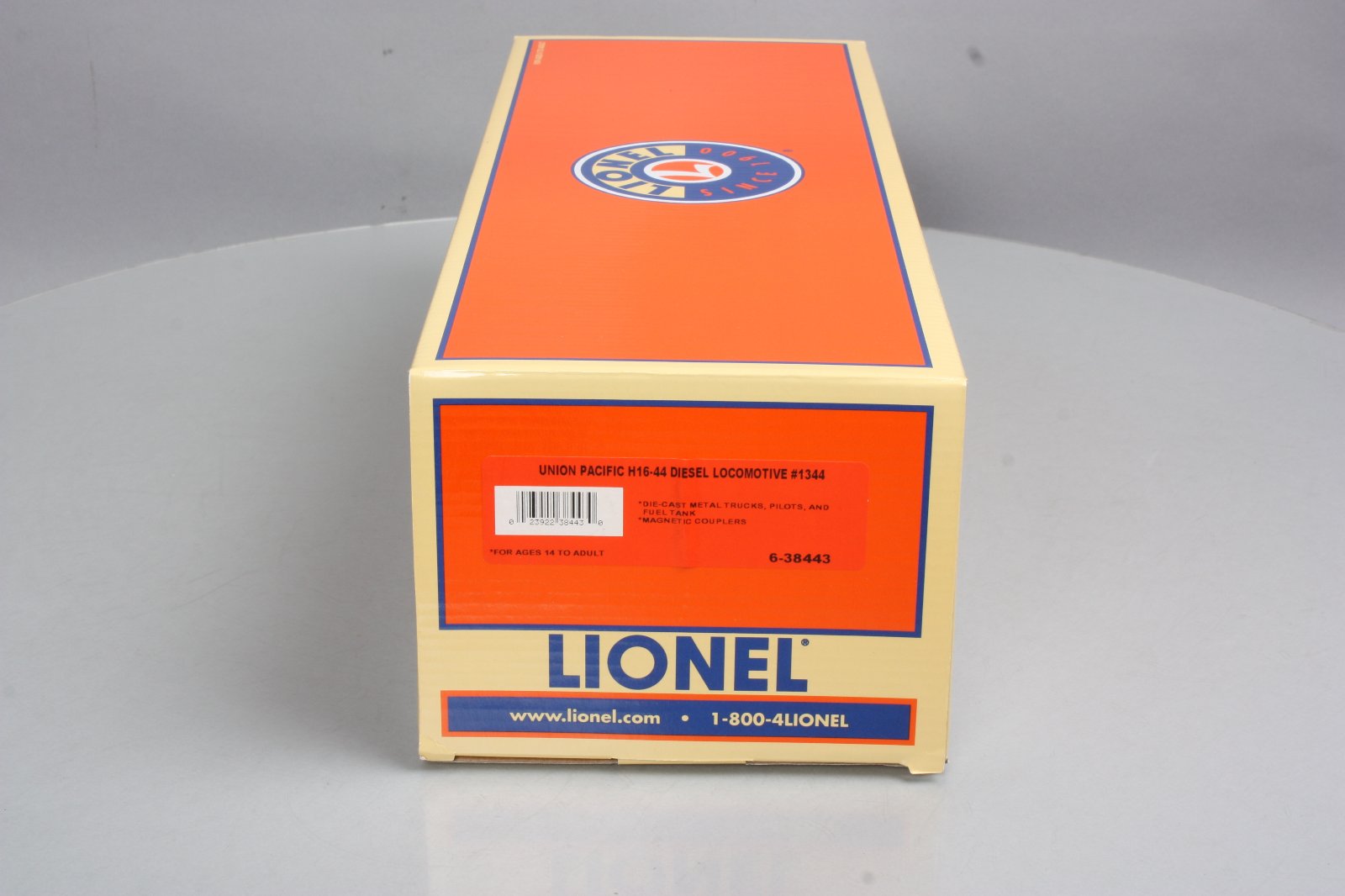 Lionel 6-38443 Union Pacific FM H16-44 Non-Powered Diesel Locomotive #1344