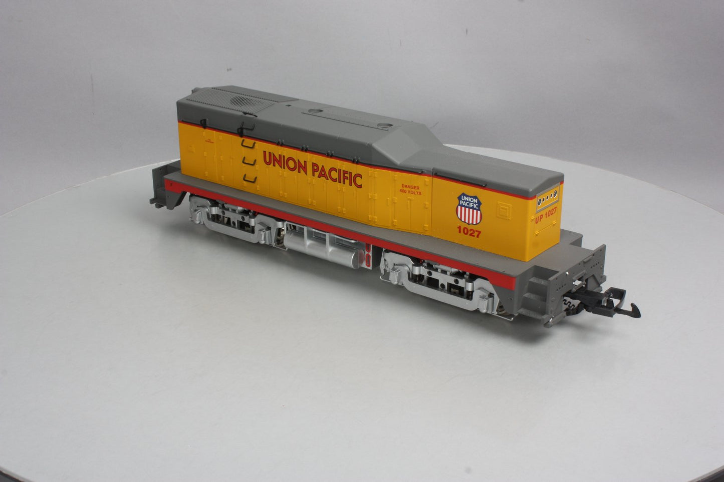 USA Trains 22008 G Scale Union Pacific nW-2 Powered Calf Diesel Locomotive