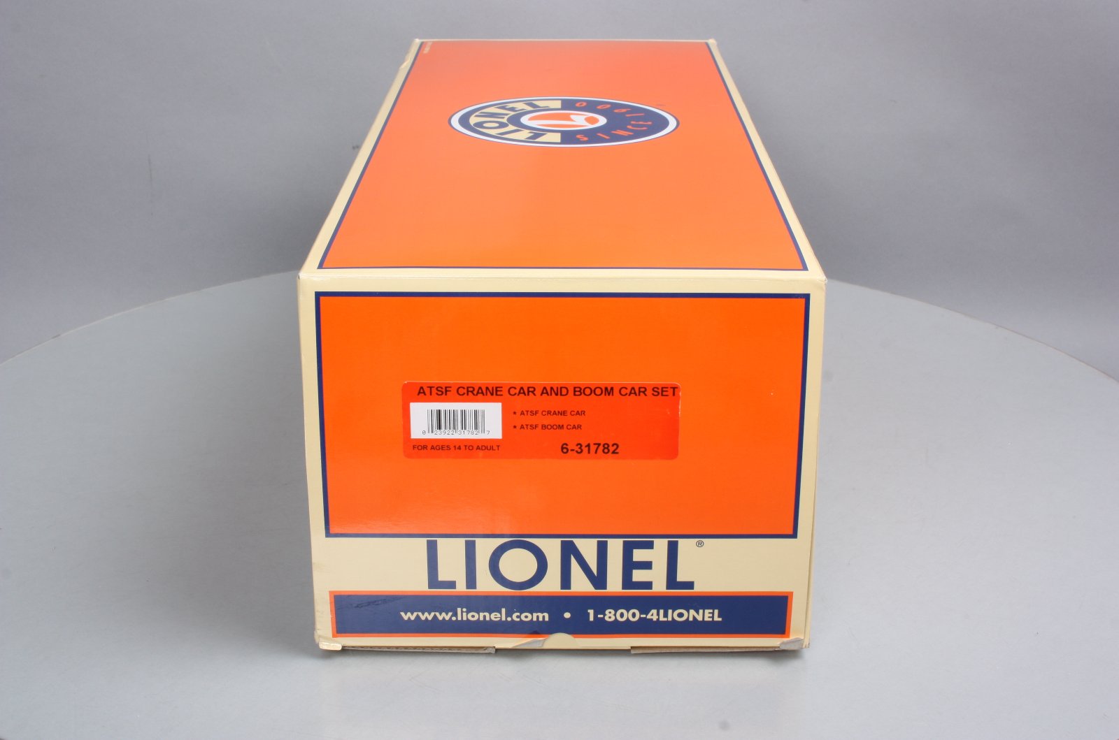 Lionel 6-31782 O Gauge Santa Fe Command Control Crane & Boom Car Set