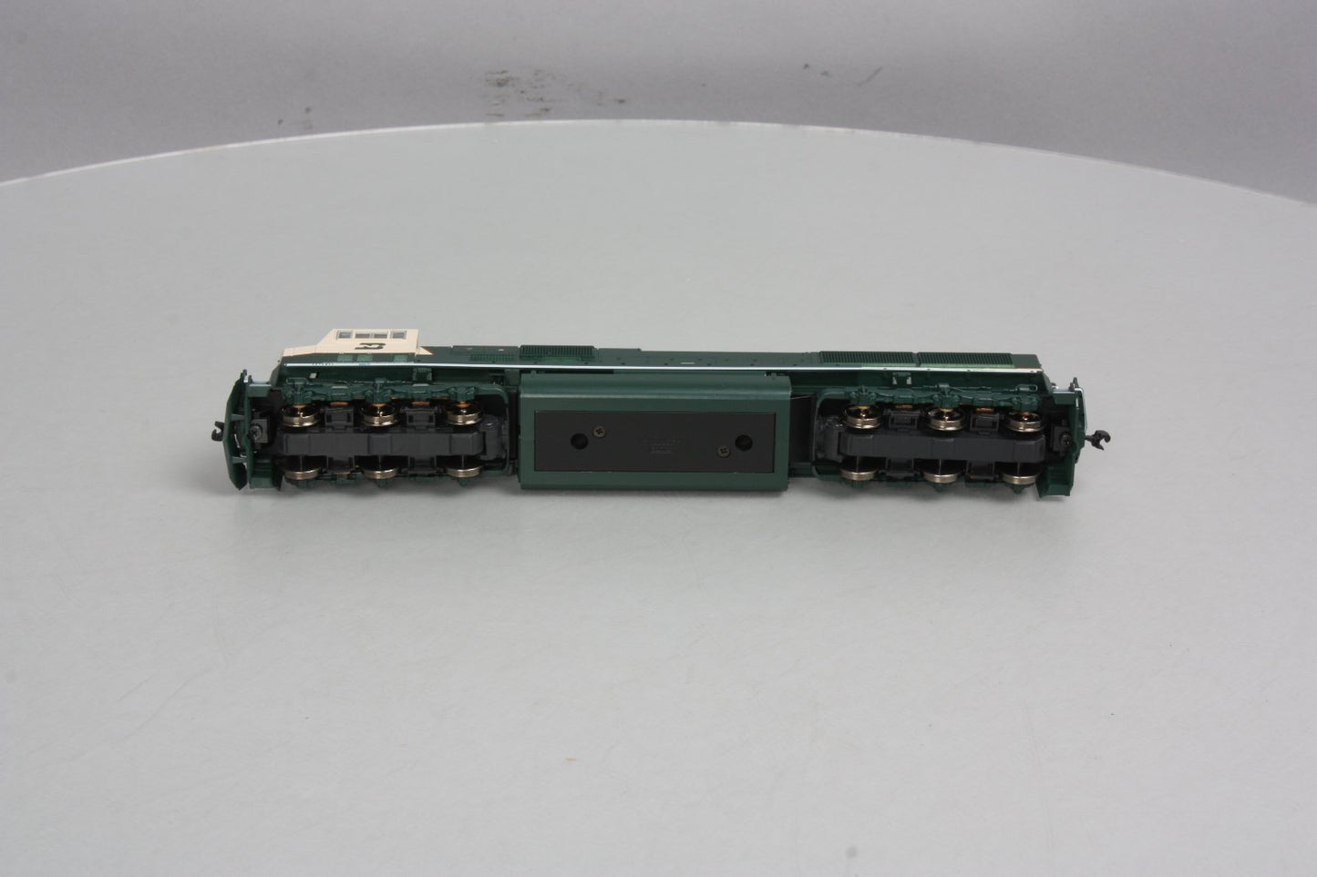 Kato 37-6381 Burlington Northern SD70MAC Diesel Locomotive #9580