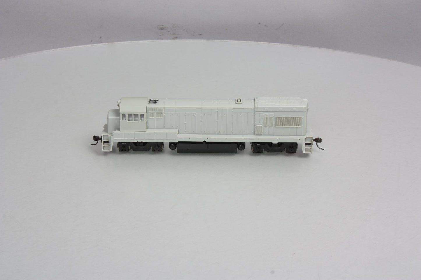 Atlas 8651 Undec GE U23B (EMD/FB-2 Trucks)