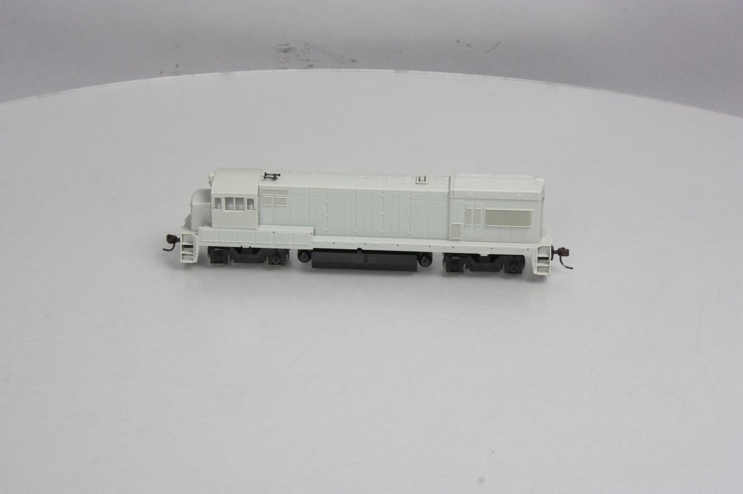 Atlas 8651 Undec GE U23B (EMD/FB-2 Trucks)