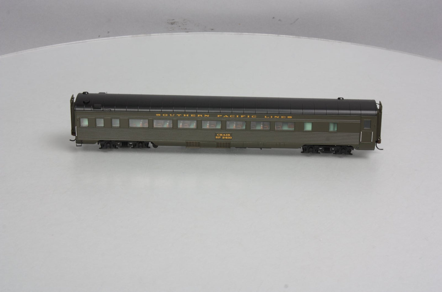 Athearn G97120 HO Southern Pacific "General Service" 77' Pullman Chair Car #2433