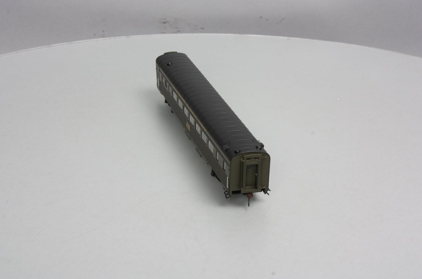 Athearn G97120 HO Southern Pacific "General Service" 77' Pullman Chair Car #2433