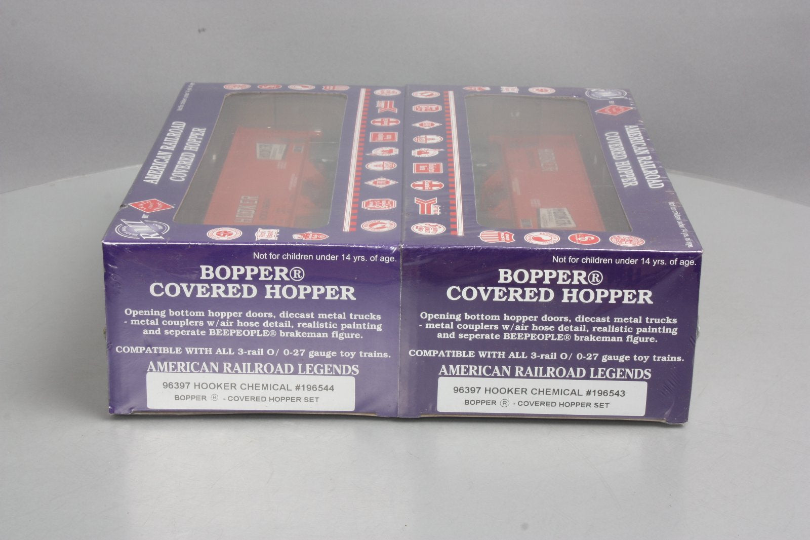 RMT 96397 O Hooker 2-Bay Covered Hopper #196543/196544 (Pack of 2)