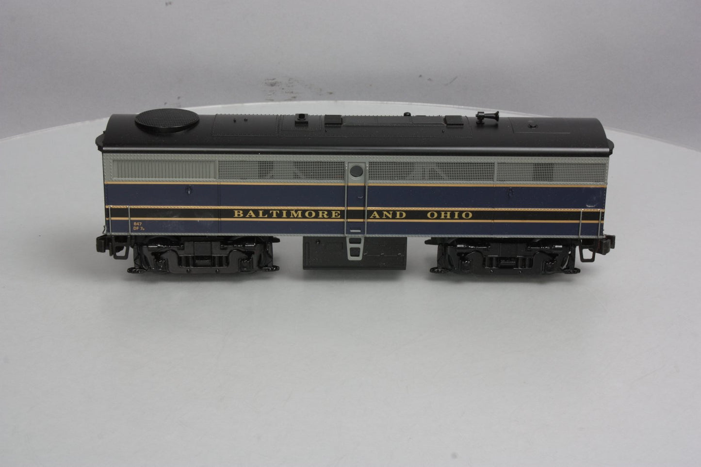 Williams 21001 O Gauge Baltimore & Ohio ALCO FB-1B Non-Powered B-Unit