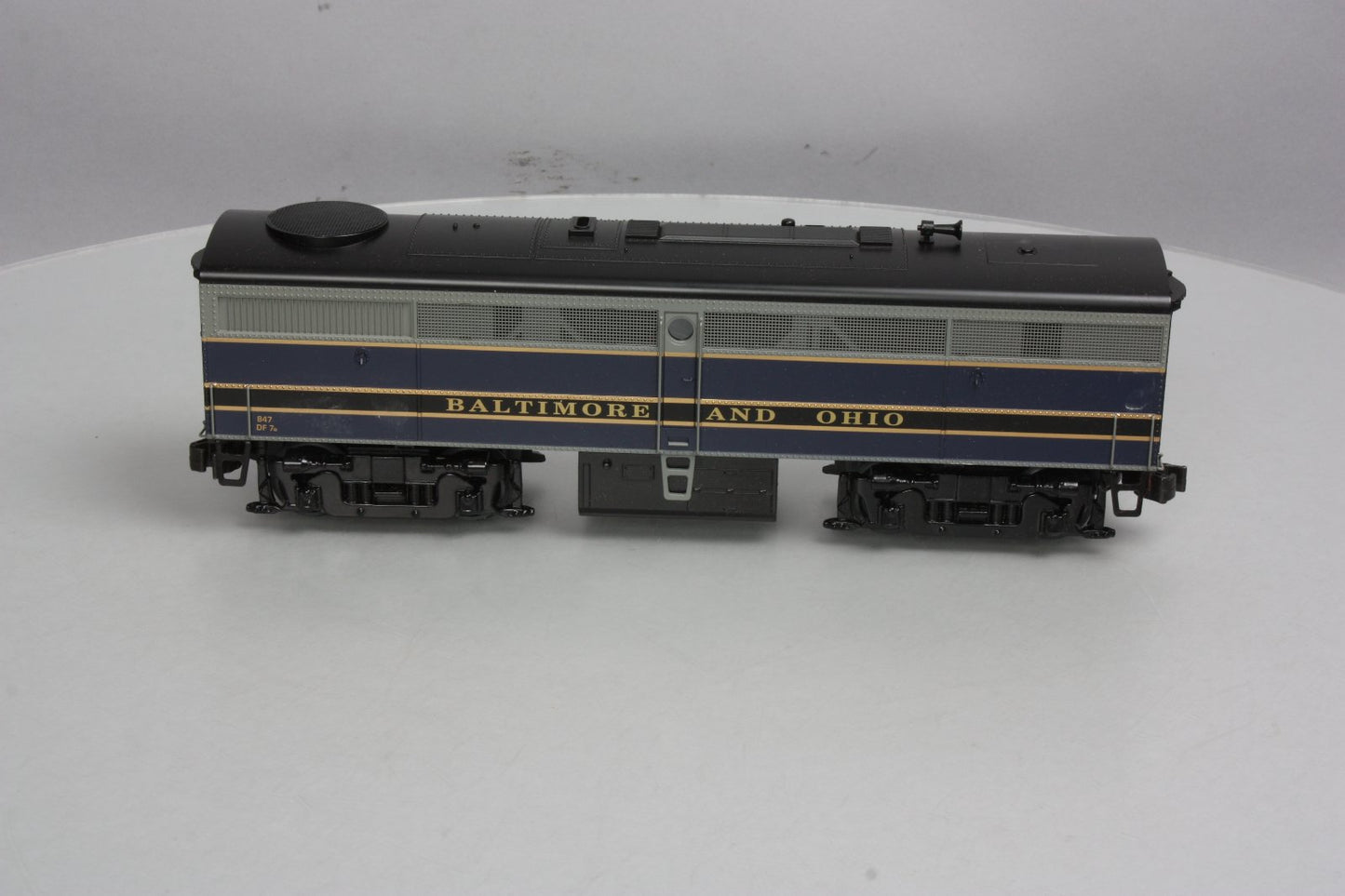 Williams 21001 O Gauge Baltimore & Ohio ALCO FB-1B Non-Powered B-Unit