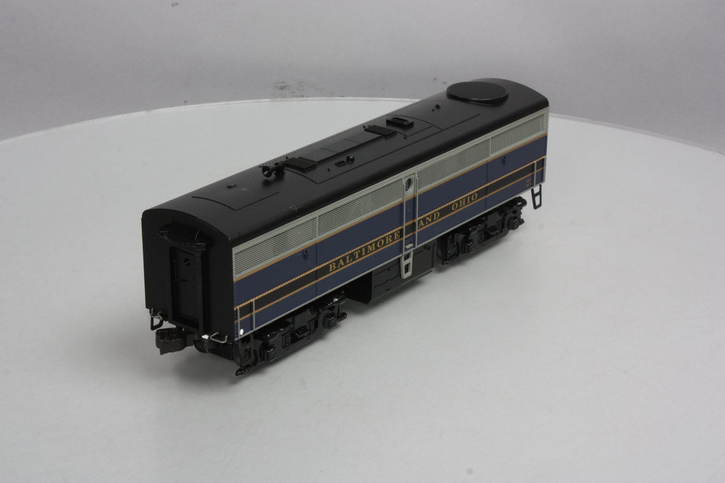 Williams 21001 O Gauge Baltimore & Ohio ALCO FB-1B Non-Powered B-Unit