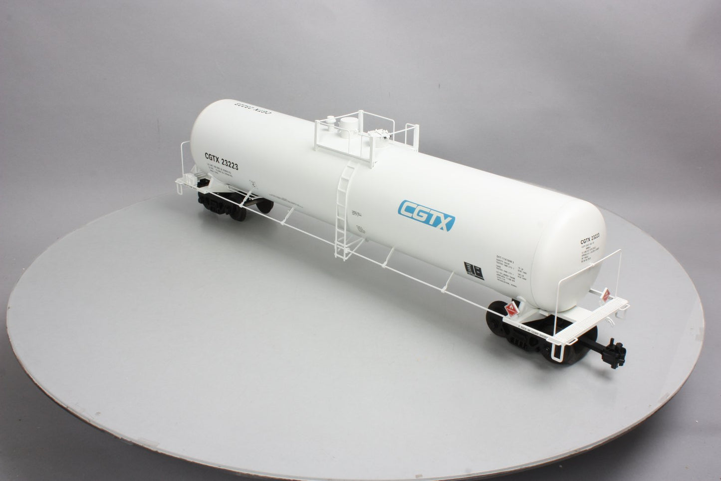 USA Trains R15163 G CGTX Modern Tank Car with Extruded Aluminum Body #23222