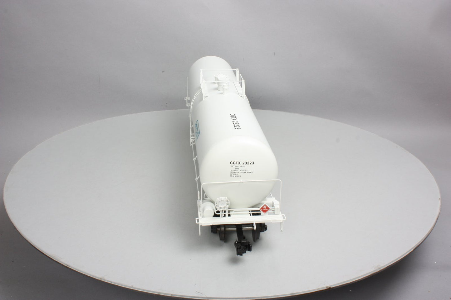 USA Trains R15163 G CGTX Modern Tank Car with Extruded Aluminum Body #23222