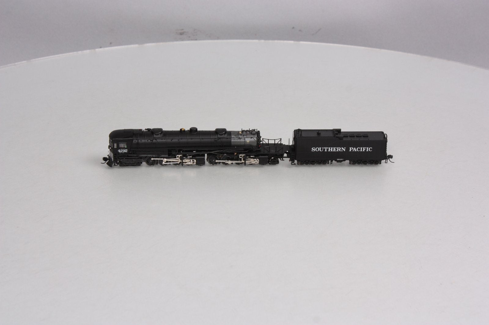 InterMountain 79005 N Southern Pacific AC-12 4-8-8-2 Steam Locomotive #4292