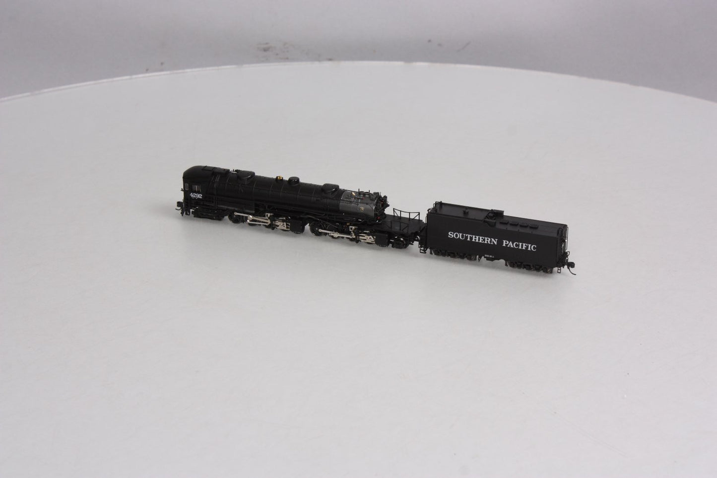 InterMountain 79005 N Southern Pacific AC-12 4-8-8-2 Steam Locomotive #4292