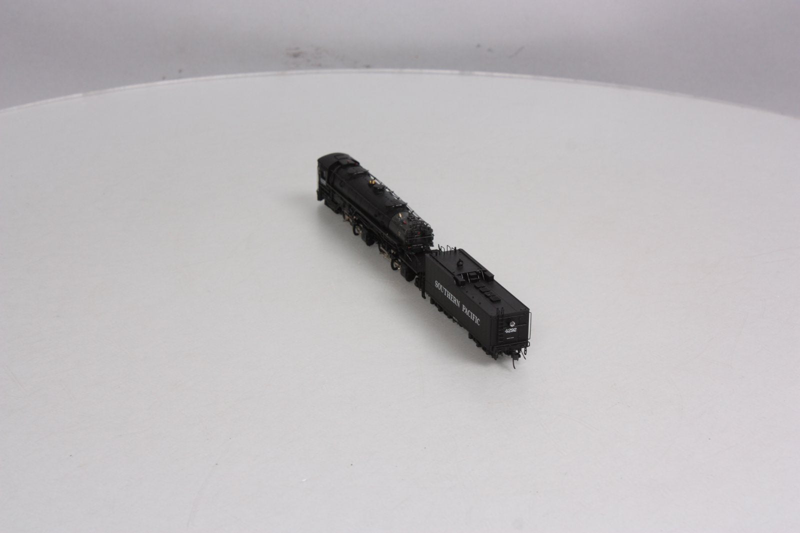 InterMountain 79005 N Southern Pacific AC-12 4-8-8-2 Steam Locomotive #4292