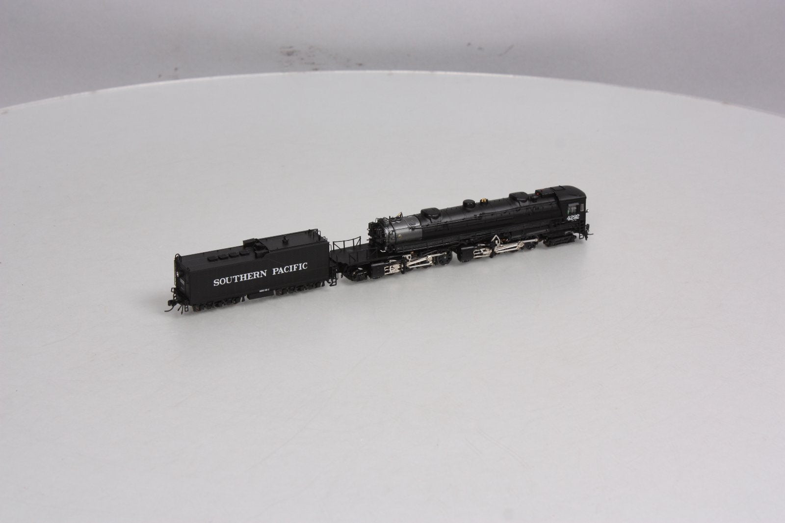 InterMountain 79005 N Southern Pacific AC-12 4-8-8-2 Steam Locomotive #4292