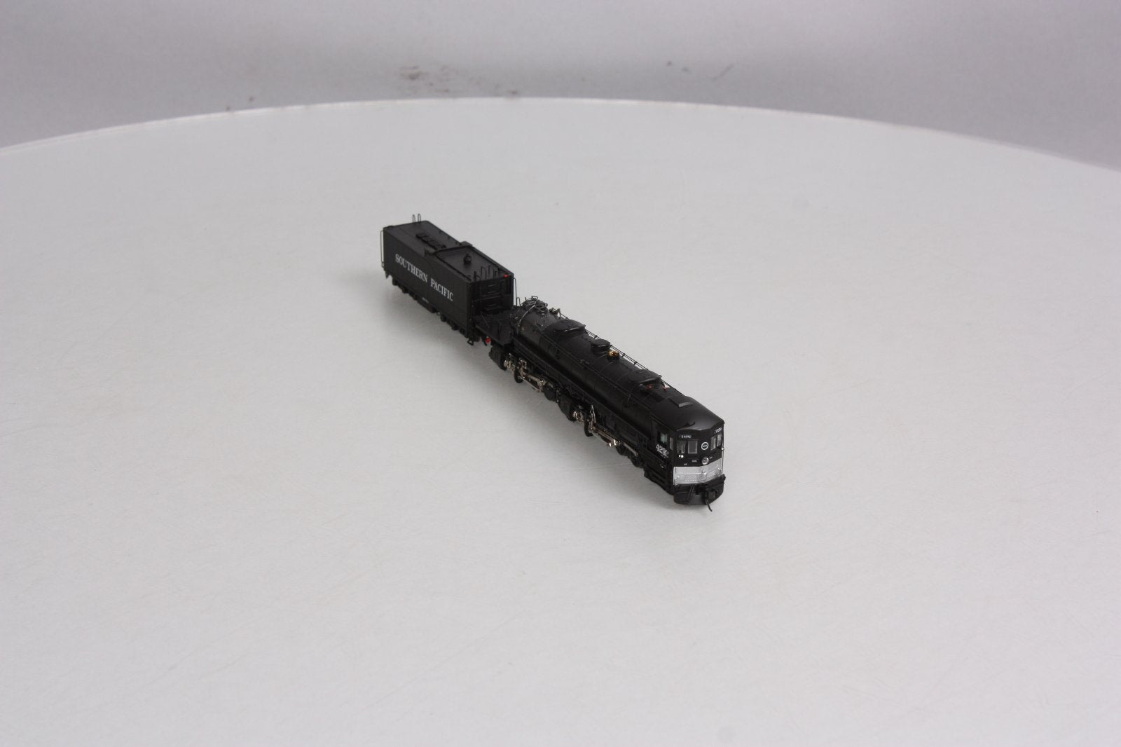 InterMountain 79005 N Southern Pacific AC-12 4-8-8-2 Steam Locomotive #4292