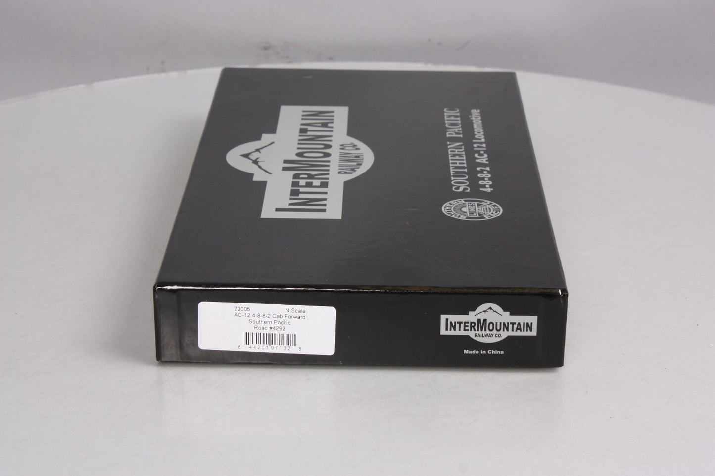 InterMountain 79005 N Southern Pacific AC-12 4-8-8-2 Steam Locomotive #4292