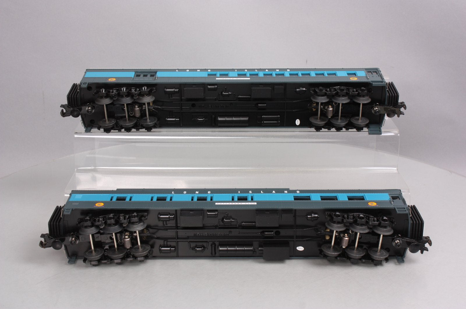 MTH 30-69150 O Long Island 60' Madison Combo/Diner Passenger Car Set (Set of 2)
